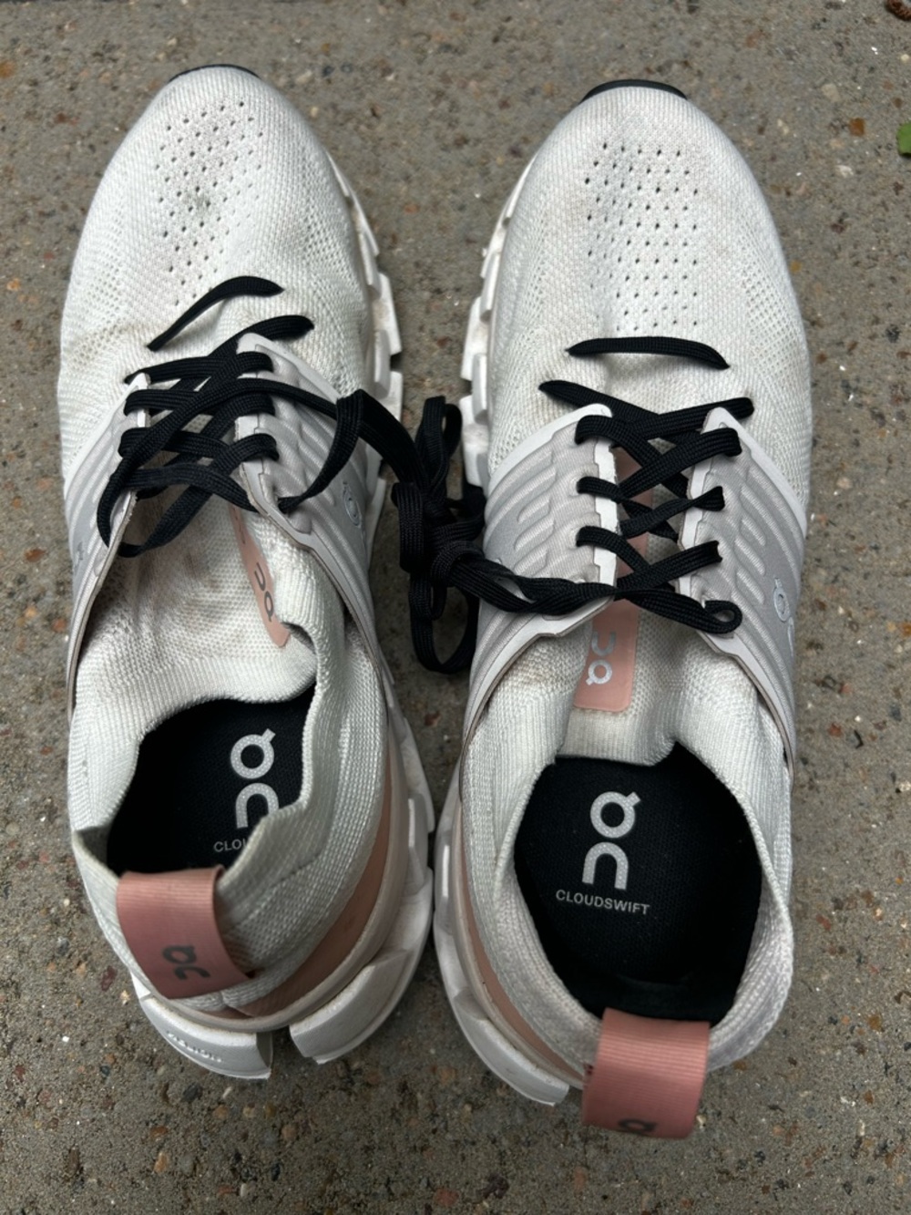 On Cloud Running shoe womens 10 - Picture 6 of 6